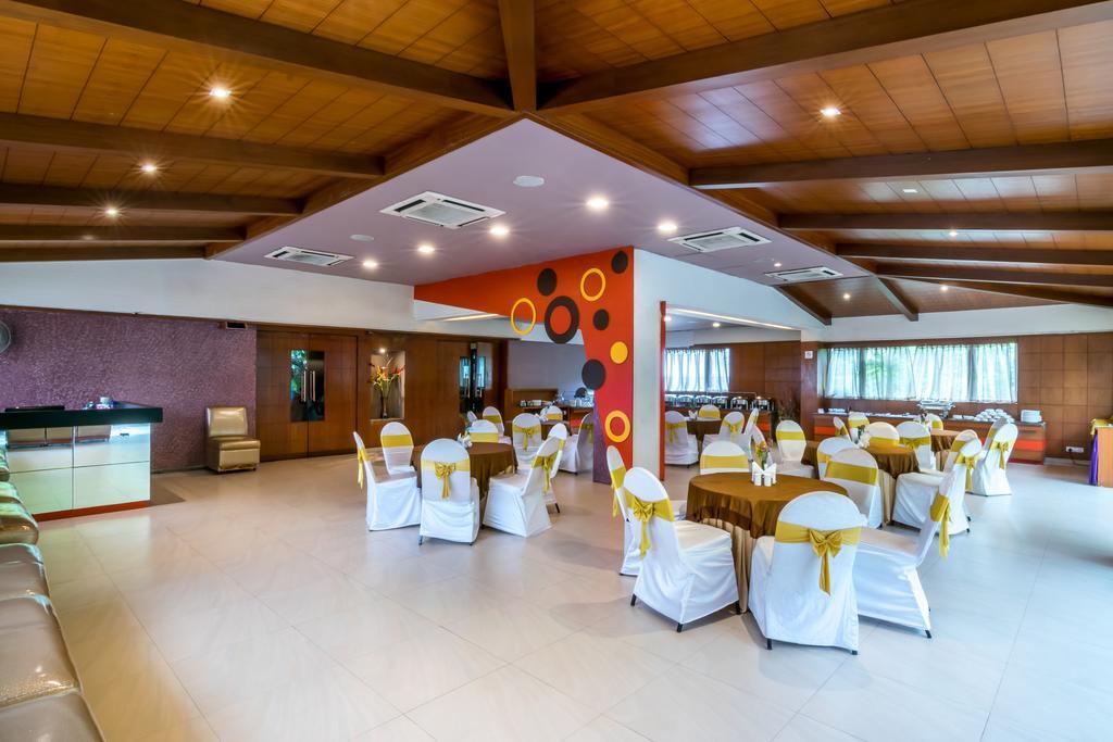Octave Suites - Residency Rd Bangalore Extérieur photo